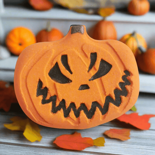 Bleeding Pumpkin Bath Bomb - Coal Harbour