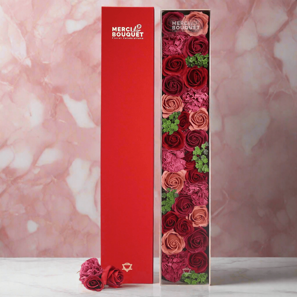 Extra Long Vintage Roses Soap Flowers Gift Box - Coal Harbour
