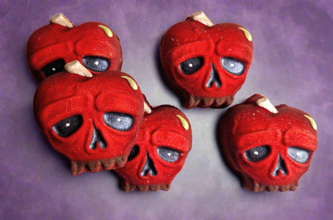 Poison Apple Bath Bomb - Coal Harbour