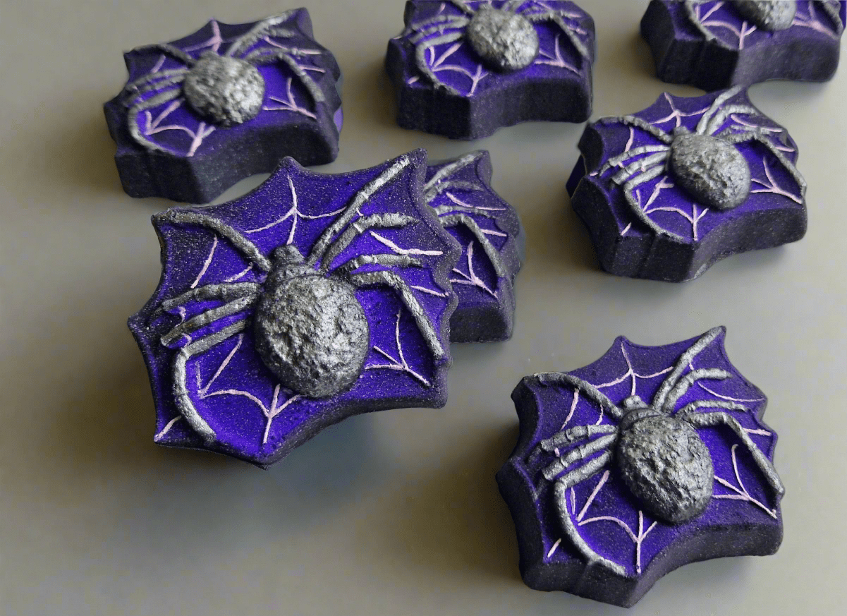 Spider Web Bath Bomb - Coal Harbour