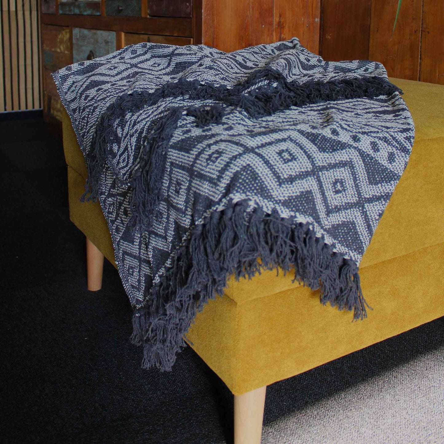 Boho Comfort Throws 125 x 150cm grey geometric pattern