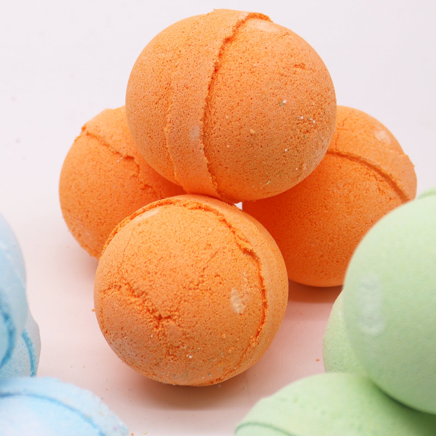 Lemongrass & Mandarin Essential Oil Bath Bomb