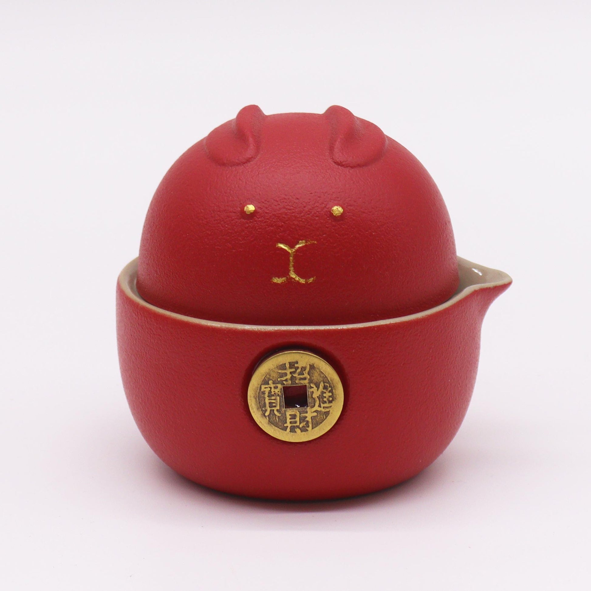 Red money cat teapot with two cups travel pack for loose leaf or teabags