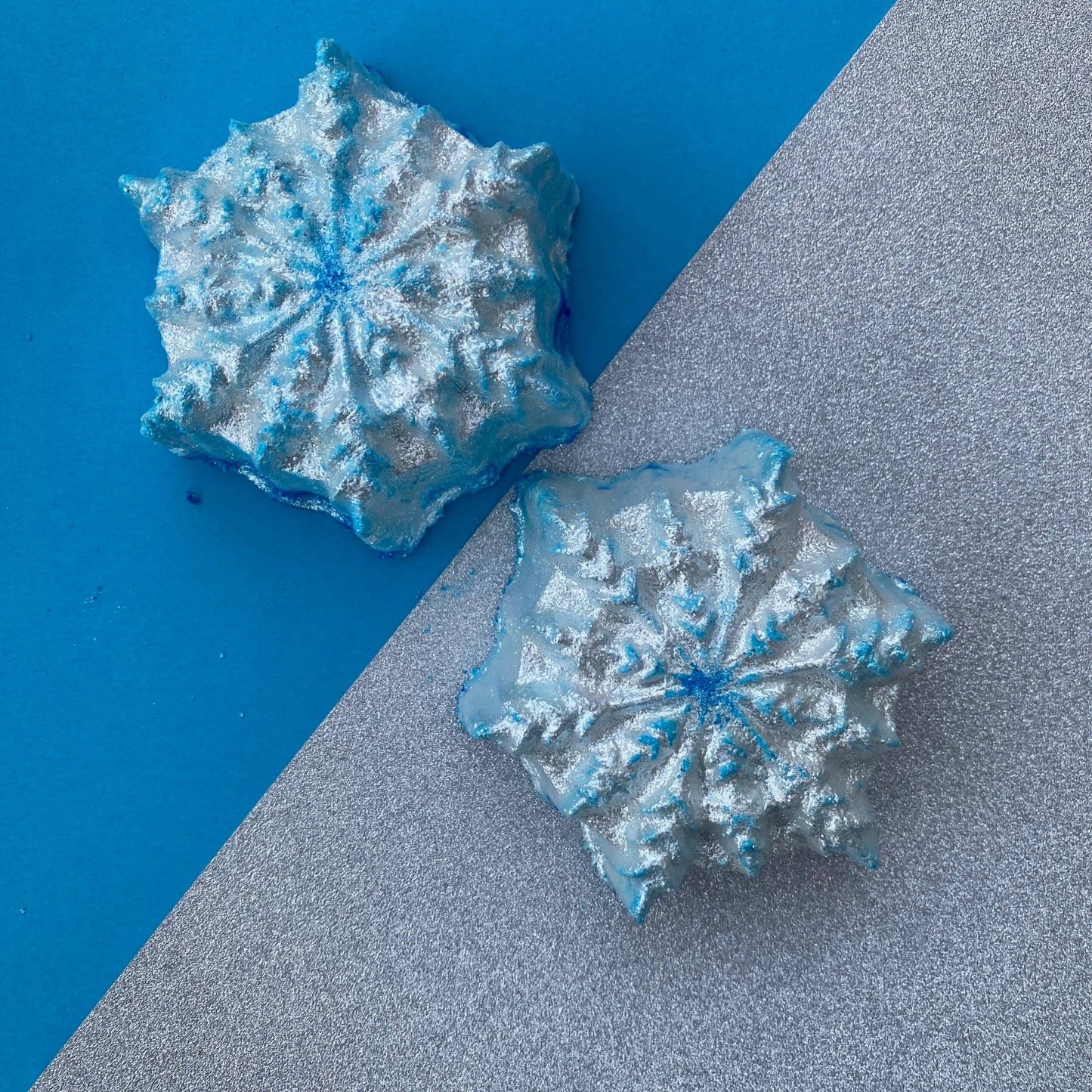 Christmas Shimmer Snowflake Bath Bomb - Coal Harbour