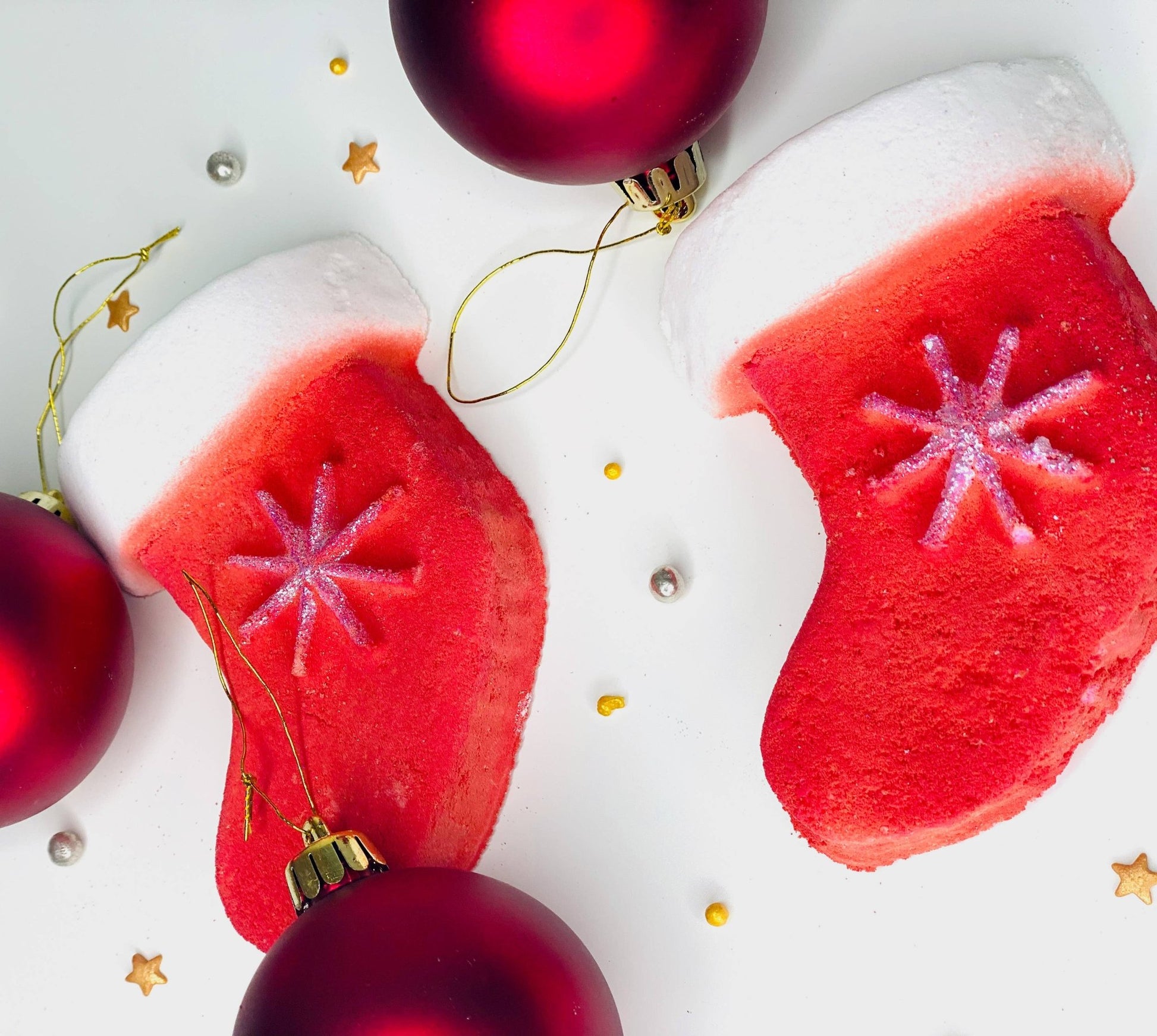 Christmas Stocking Bath Bomb with Hidden Colour - Coal Harbour