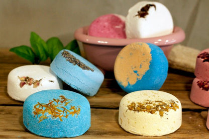 Floral Fizz Bath Bomb - Pineapple & Pomegranate - Coal Harbour