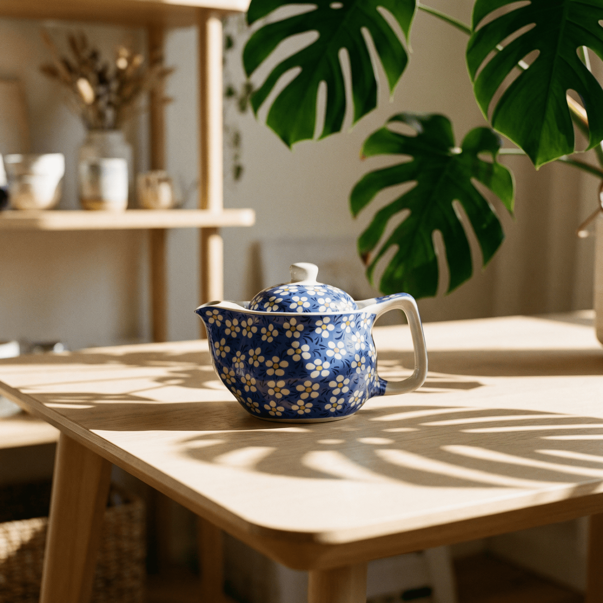 Small Herbal Teapot - Blue Daisy - Coal Harbour