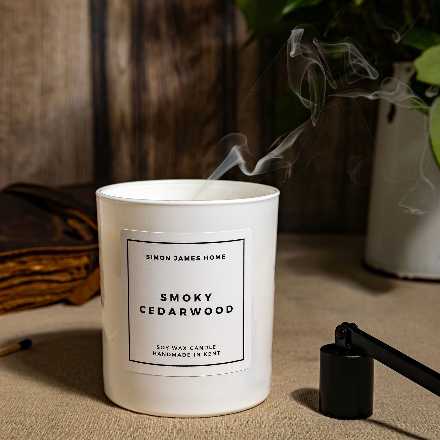 Smoky Cedarwood Handmade Soy Wax Candle - Coal Harbour