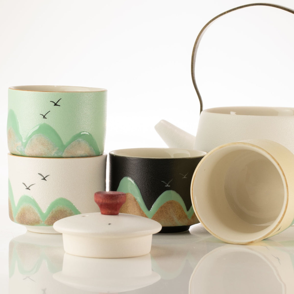 Thousand Miles - Tea Set - Four Cups - Ceremonial Cloth & Bamboo Grip - Coal Harbour