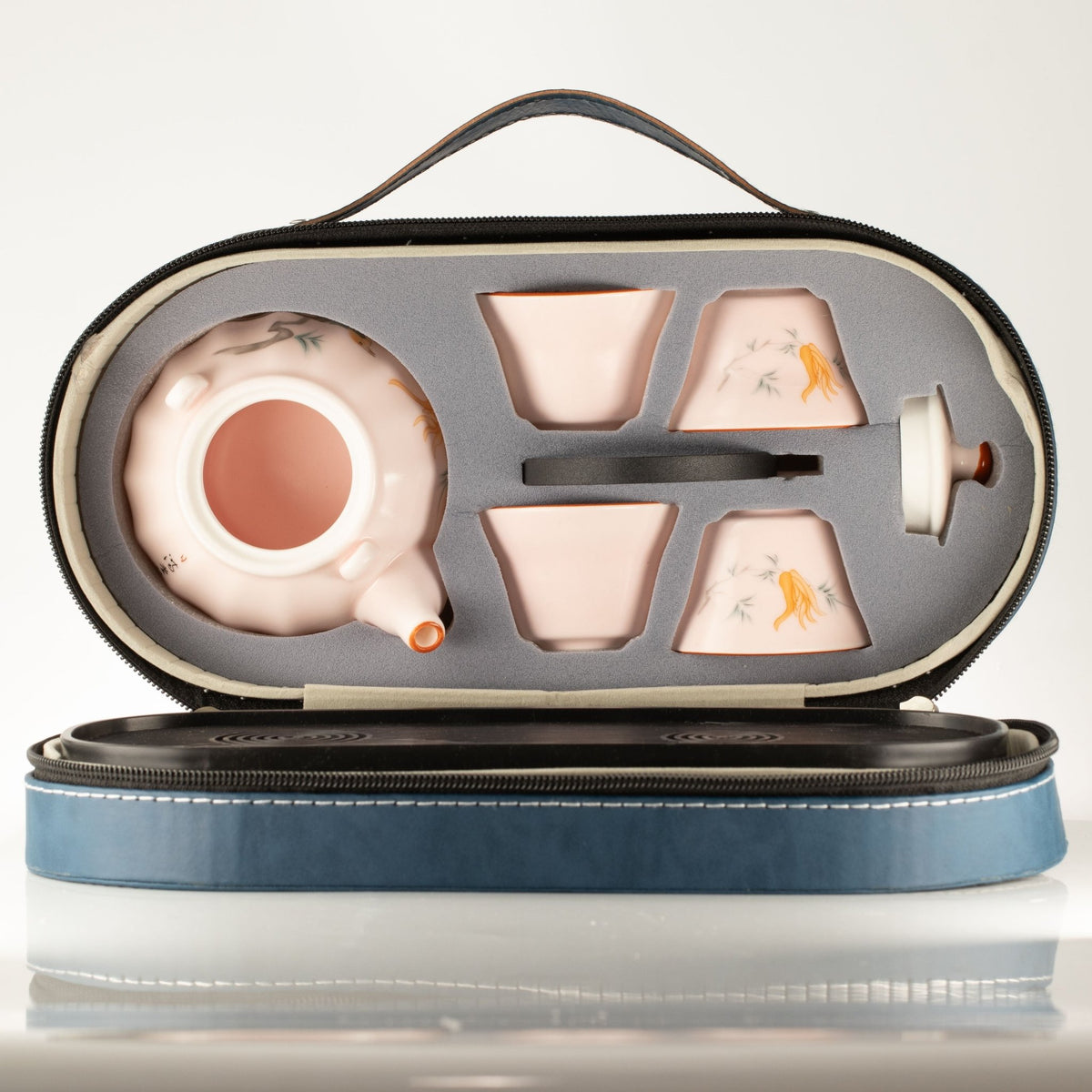 Travel Teapot Set & Four Cups - Pink Vintage Pumpkin Style - Coal Harbour
