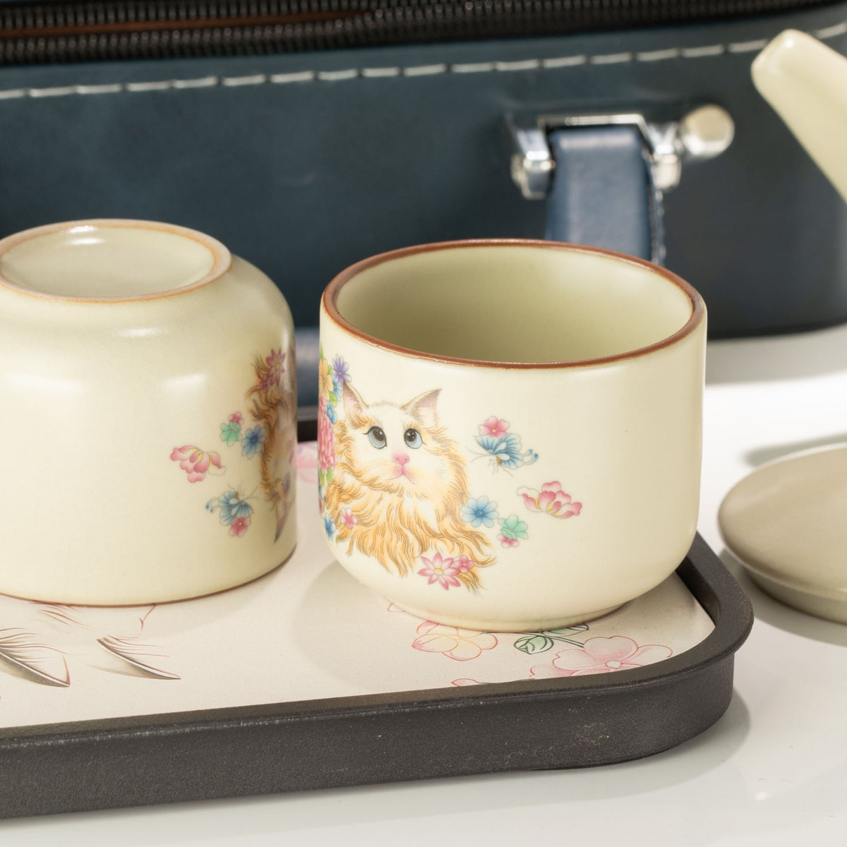 Travel Teapot Set & Two Cups - Cat Lover - Coal Harbour